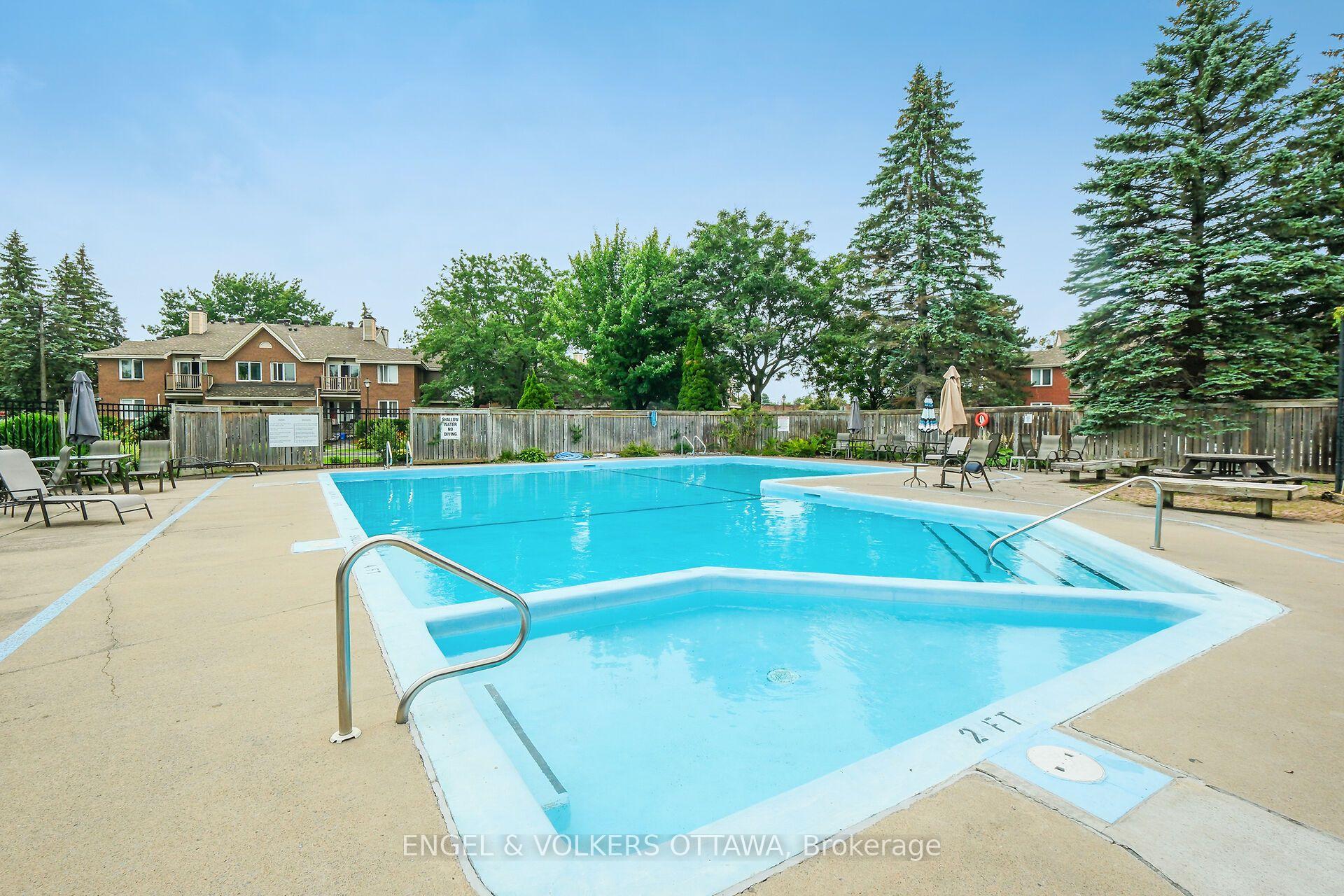 Photo 48 of Unit 100, 1780 Marsala Crescent, Ottawa, Fallingbrook/Pineridge — HOMEH