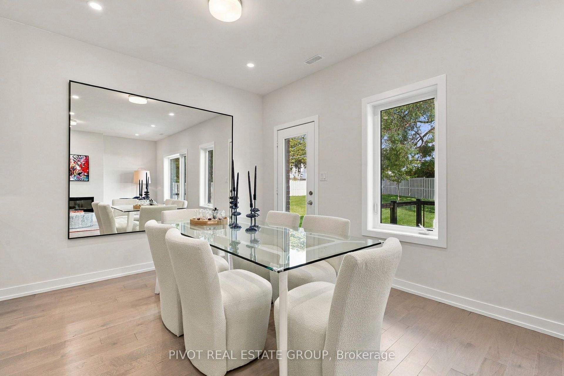 Photo 18 of 73 Danielle Moore Circle, Scarborough, Bendale — HOMEH