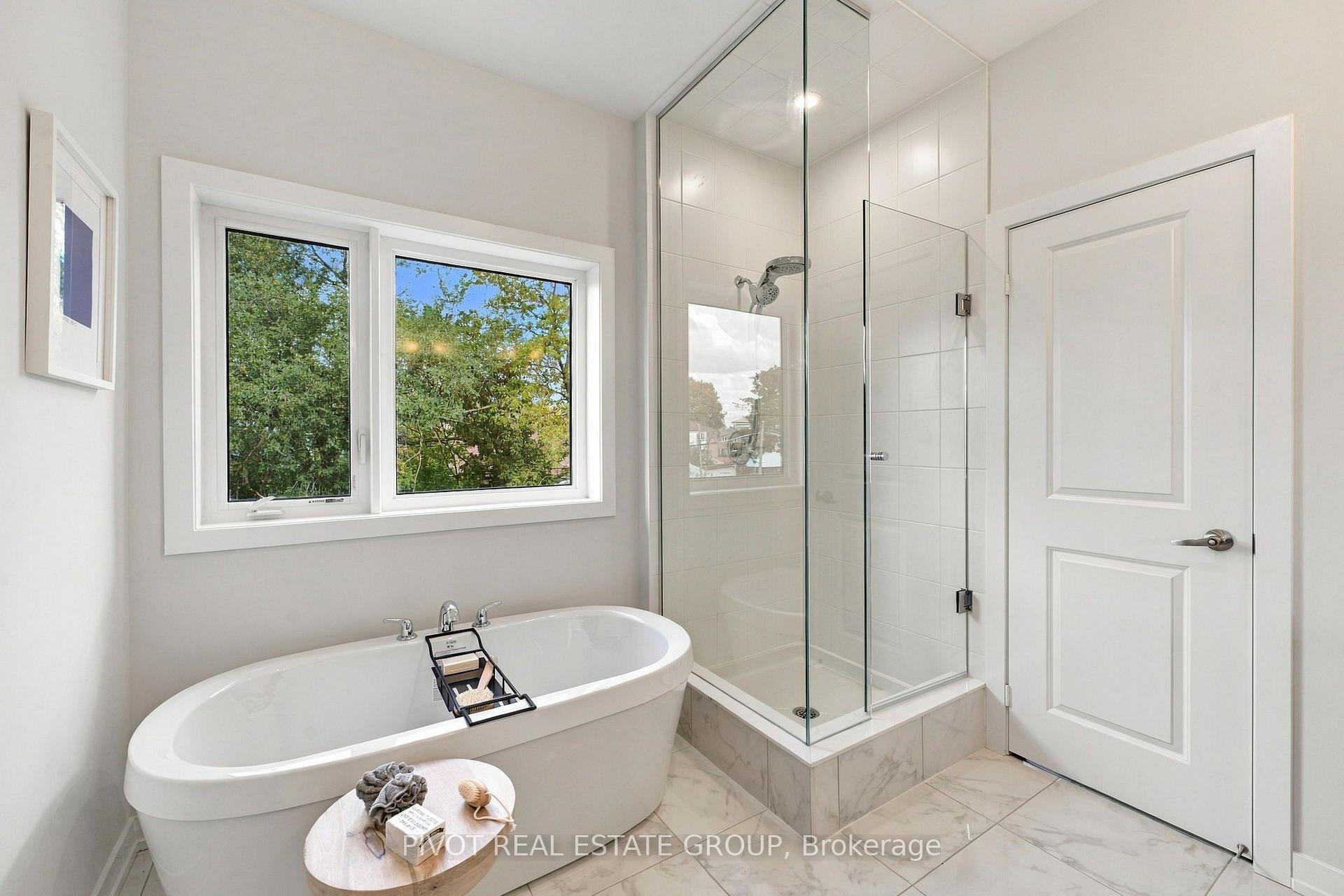 Photo 28 of 73 Danielle Moore Circle, Scarborough, Bendale — HOMEH