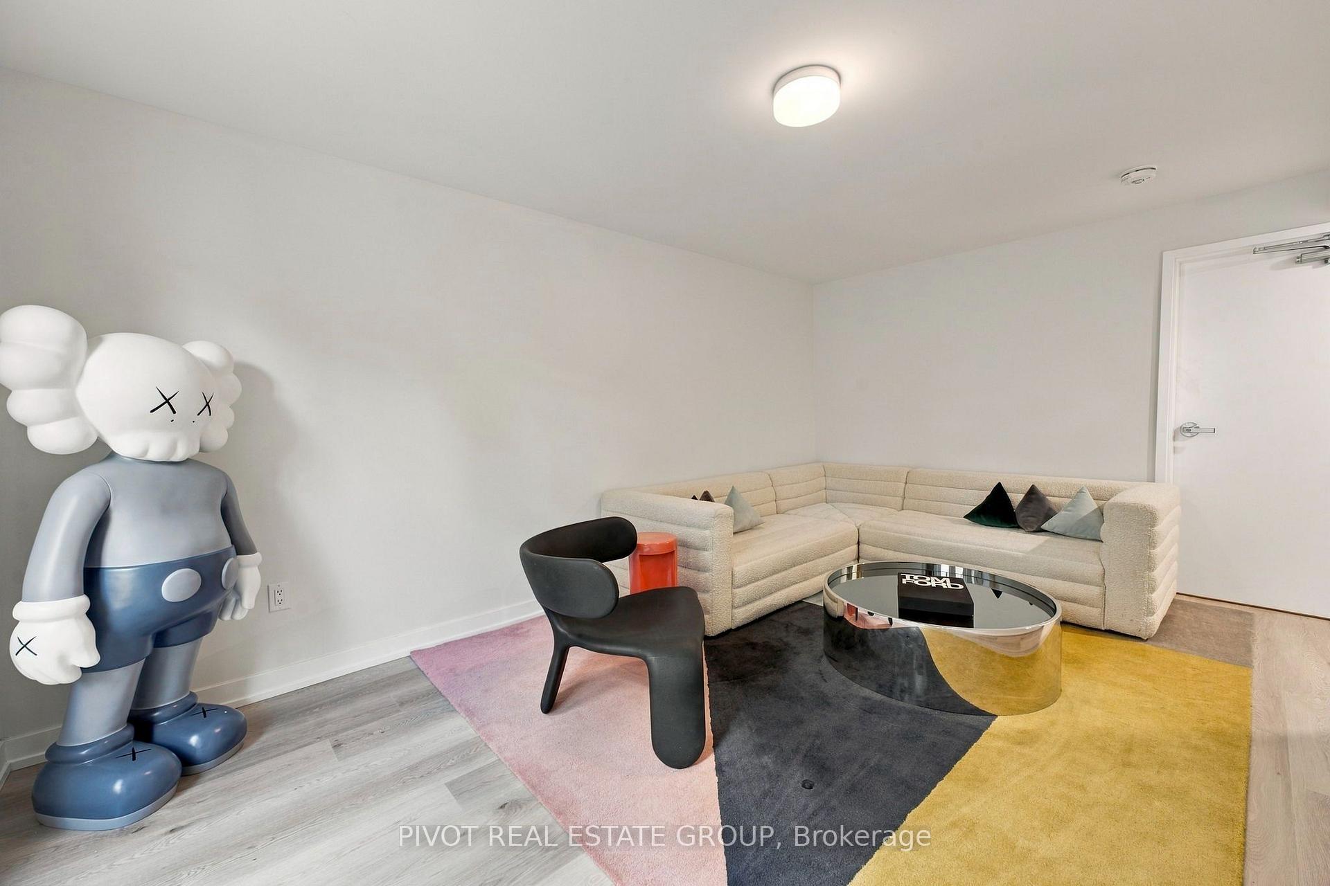 Photo 39 of 73 Danielle Moore Circle, Scarborough, Bendale — HOMEH