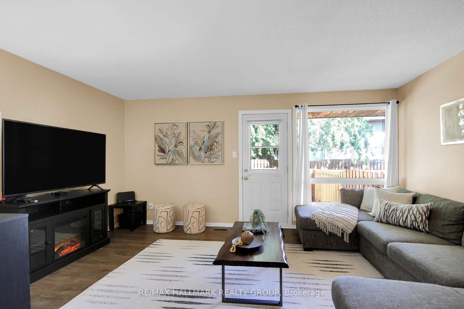 Photo 19 of Unit 61, 1582 Feather Lane, Ottawa, Sawmill Creek/Timbermill — HOMEH