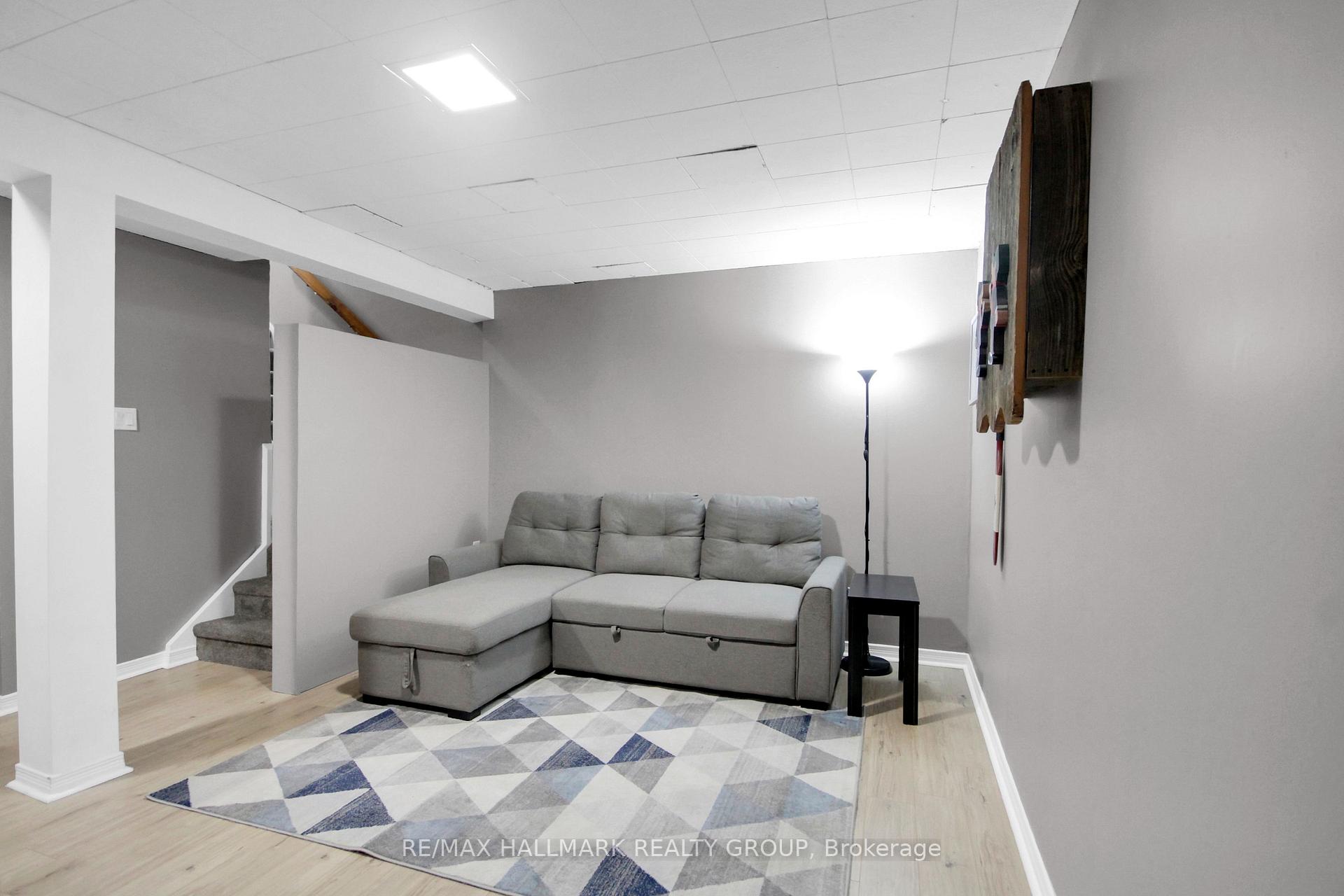Photo 30 of Unit 61, 1582 Feather Lane, Ottawa, Sawmill Creek/Timbermill — HOMEH
