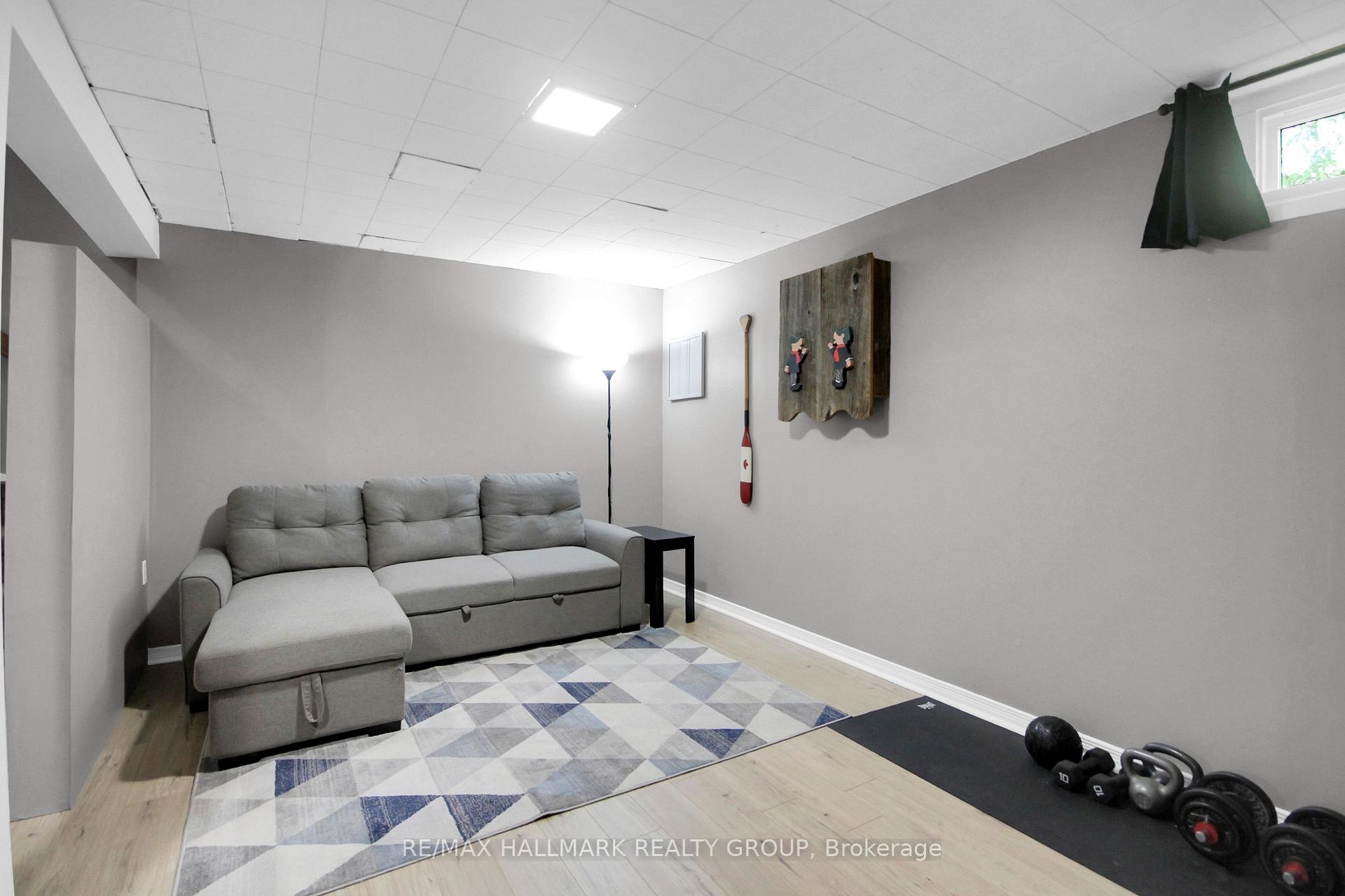 Photo 32 of Unit 61, 1582 Feather Lane, Ottawa, Sawmill Creek/Timbermill — HOMEH