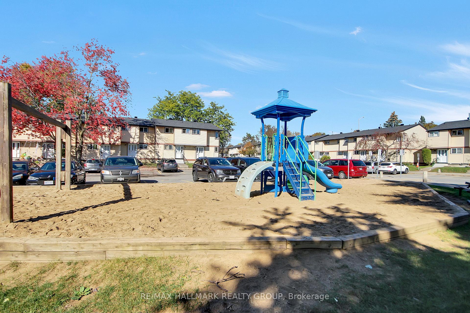 Photo 35 of Unit 61, 1582 Feather Lane, Ottawa, Sawmill Creek/Timbermill — HOMEH