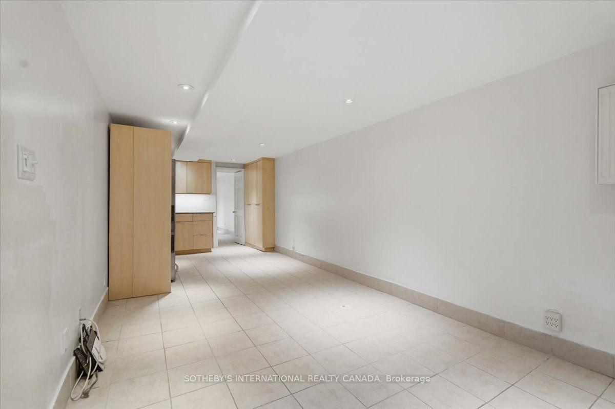Photo 4 of Unit Lower Unit, 33 Rose Avenue, Toronto, Cabbagetown-South St. James Town — HOMEH