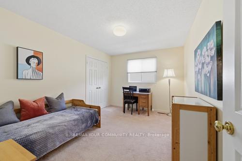 Photo 19 of 5 Lofthouse Drive, Whitby, Rolling Acres — HOMEH