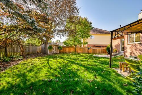 Photo 34 of 5 Lofthouse Drive, Whitby, Rolling Acres — HOMEH