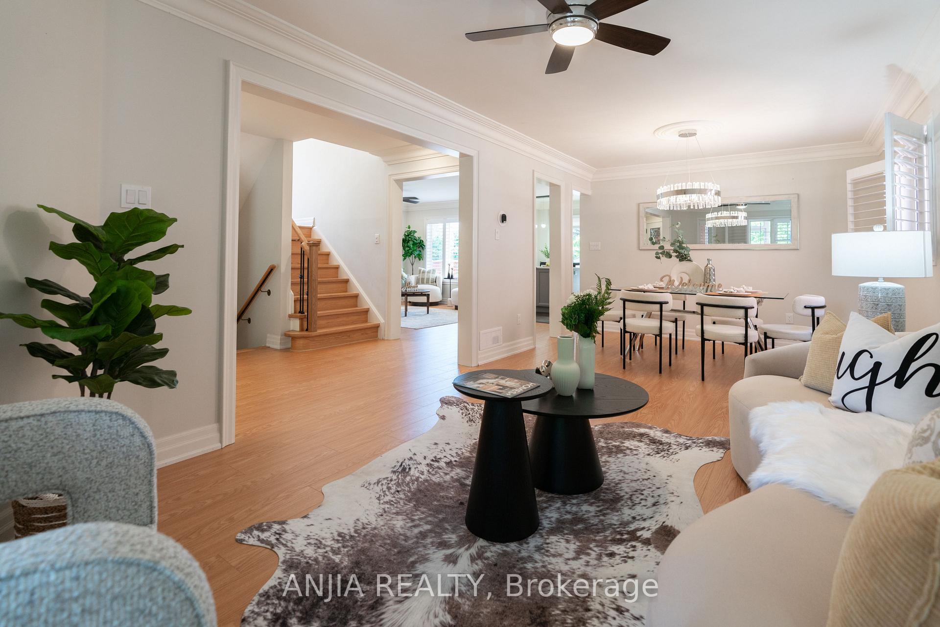 Photo 6 of 2410 Eden Valley Drive, Oakville, River Oaks — HOMEH