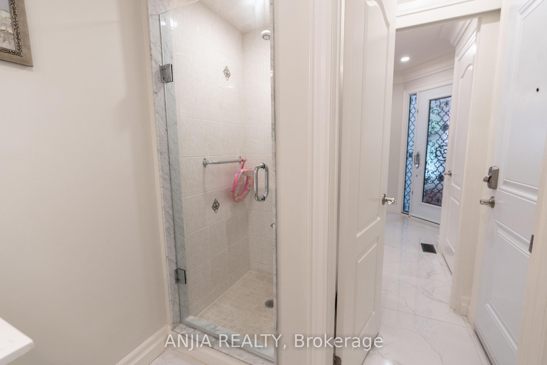 Photo 32 of 2410 Eden Valley Drive, Oakville, River Oaks — HOMEH