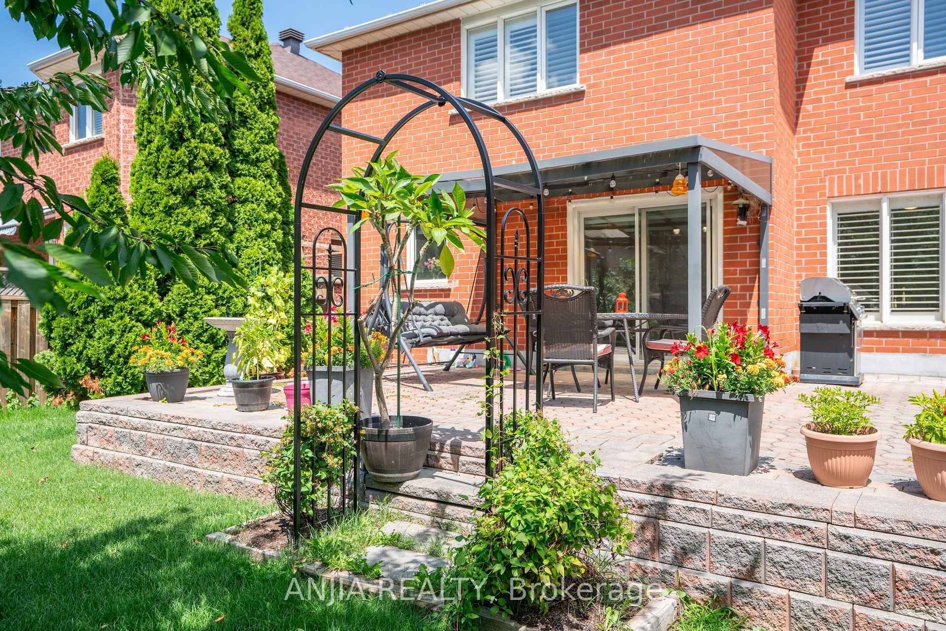 Photo 35 of 2410 Eden Valley Drive, Oakville, River Oaks — HOMEH