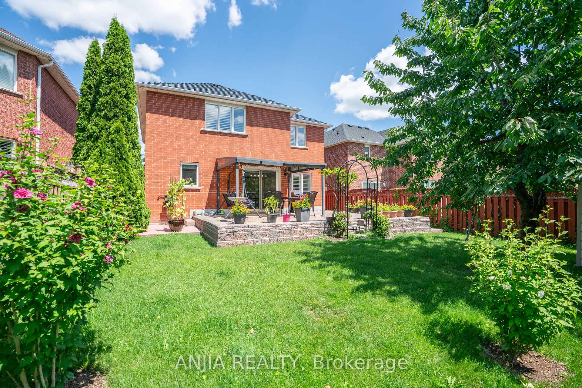 Photo 37 of 2410 Eden Valley Drive, Oakville, River Oaks — HOMEH