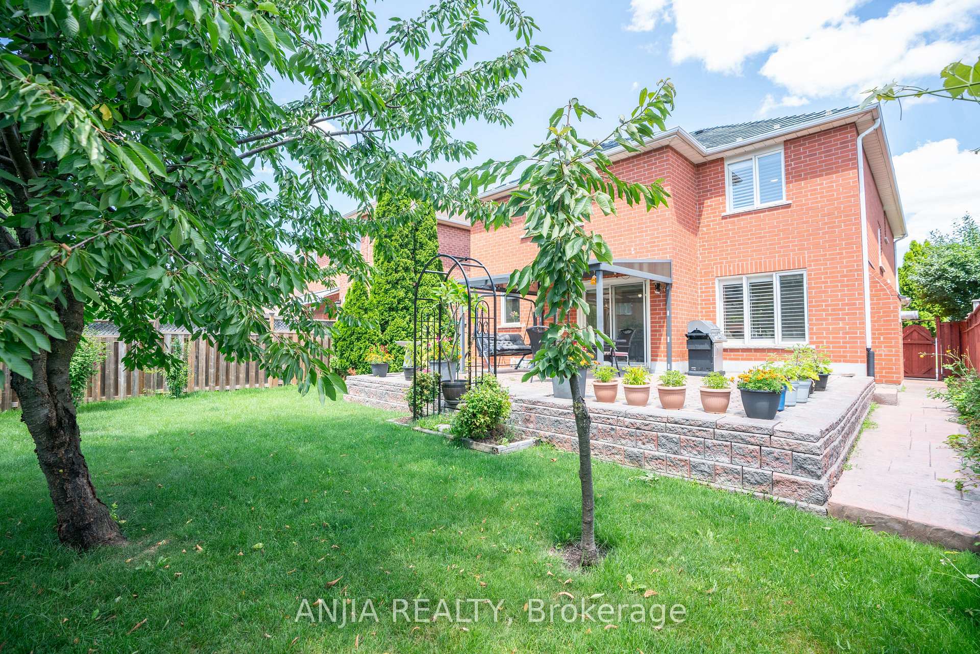 Photo 39 of 2410 Eden Valley Drive, Oakville, River Oaks — HOMEH