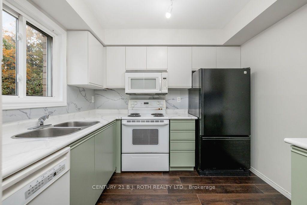 Photo 12 of Unit 18, 531 High Street, Orillia — HOMEH