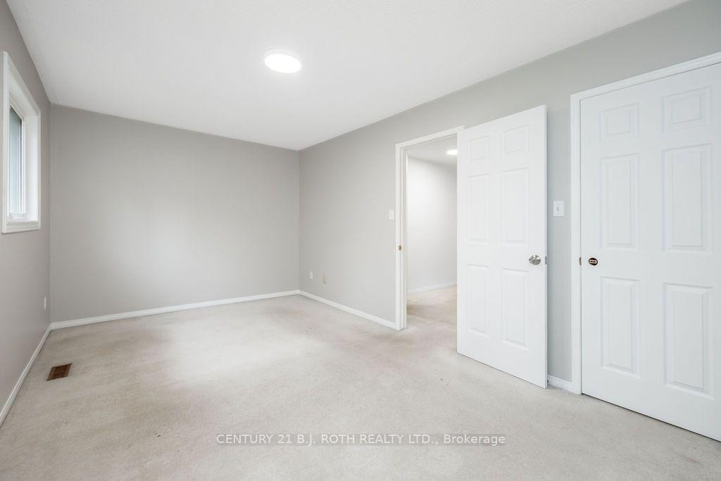 Photo 19 of Unit 18, 531 High Street, Orillia — HOMEH
