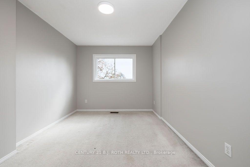 Photo 24 of Unit 18, 531 High Street, Orillia — HOMEH