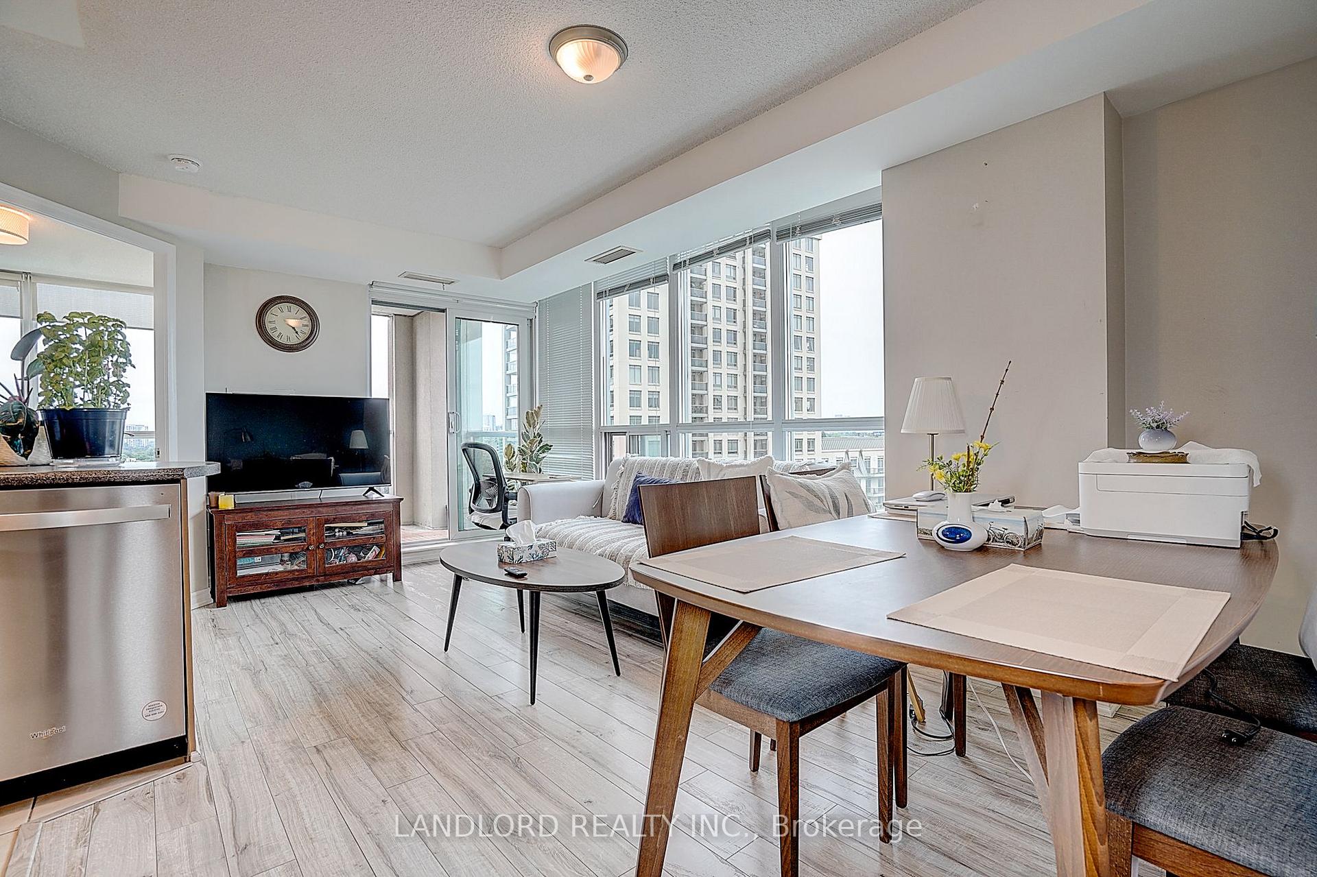 Photo 12 of Unit 1014, 17 Barberry Place, North York, Bayview Village — HOMEH