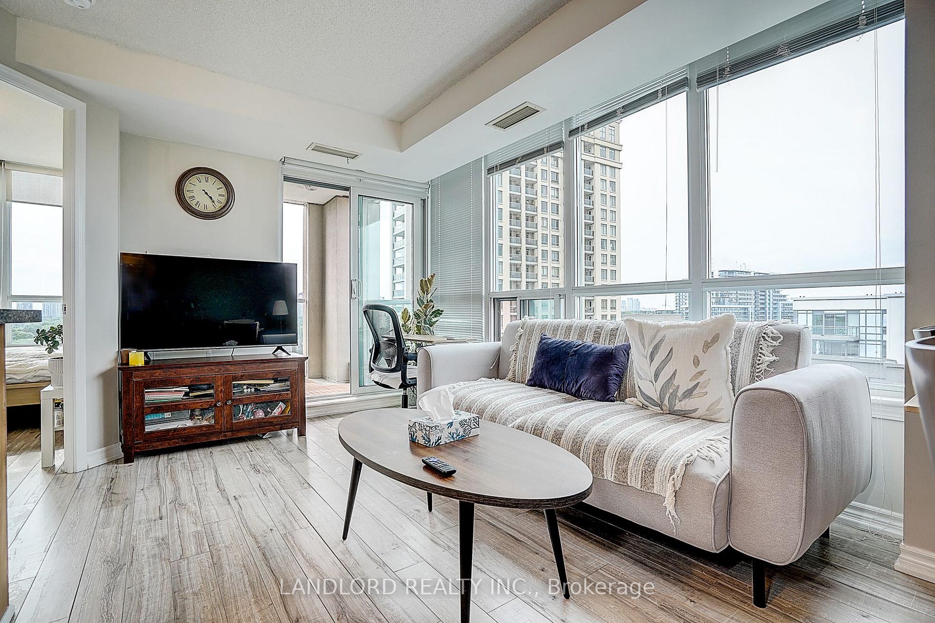 Photo 13 of Unit 1014, 17 Barberry Place, North York, Bayview Village — HOMEH
