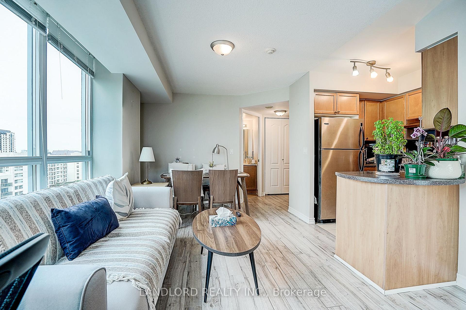 Photo 20 of Unit 1014, 17 Barberry Place, North York, Bayview Village — HOMEH