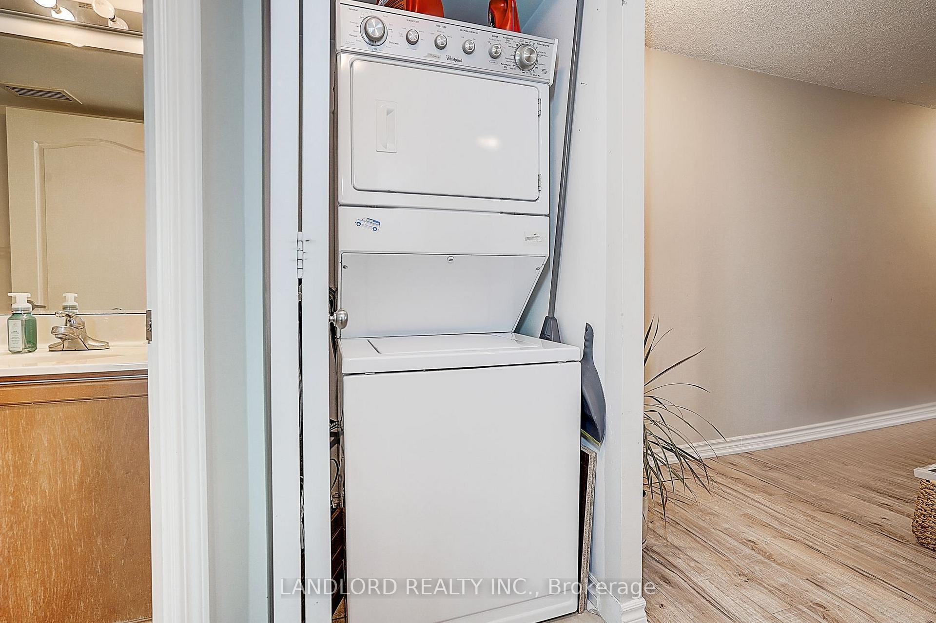 Photo 29 of Unit 1014, 17 Barberry Place, North York, Bayview Village — HOMEH