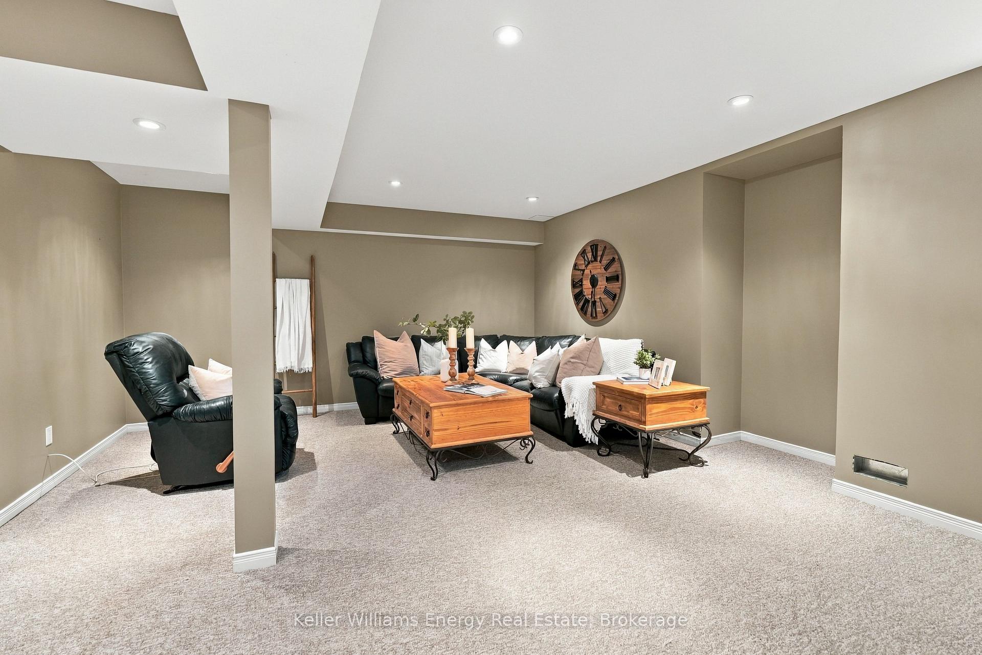 Photo 40 of 89 Fieldcrest Avenue, Clarington, Courtice — HOMEH