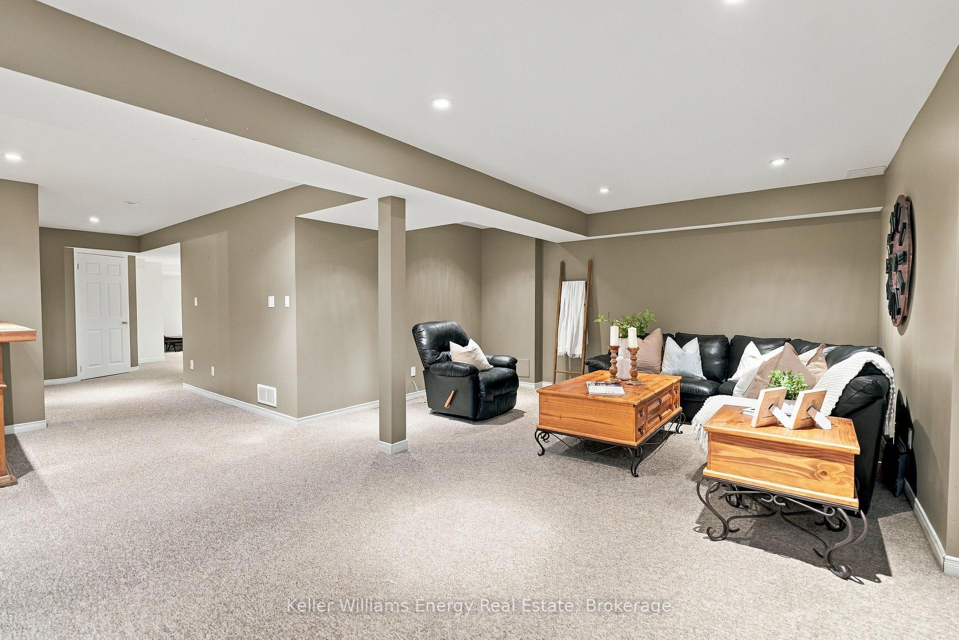 Photo 41 of 89 Fieldcrest Avenue, Clarington, Courtice — HOMEH