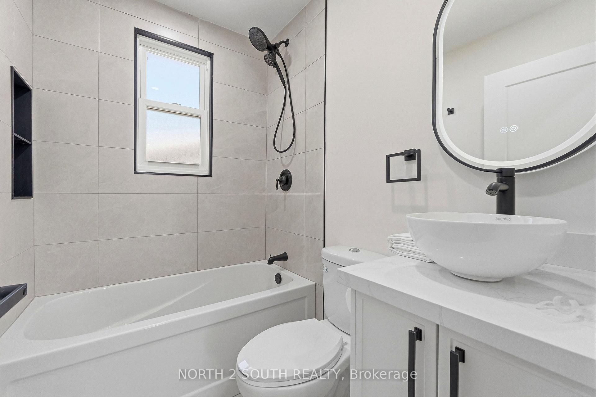 Photo 19 of 63 Chester Road, Hamilton, Stoney Creek — HOMEH