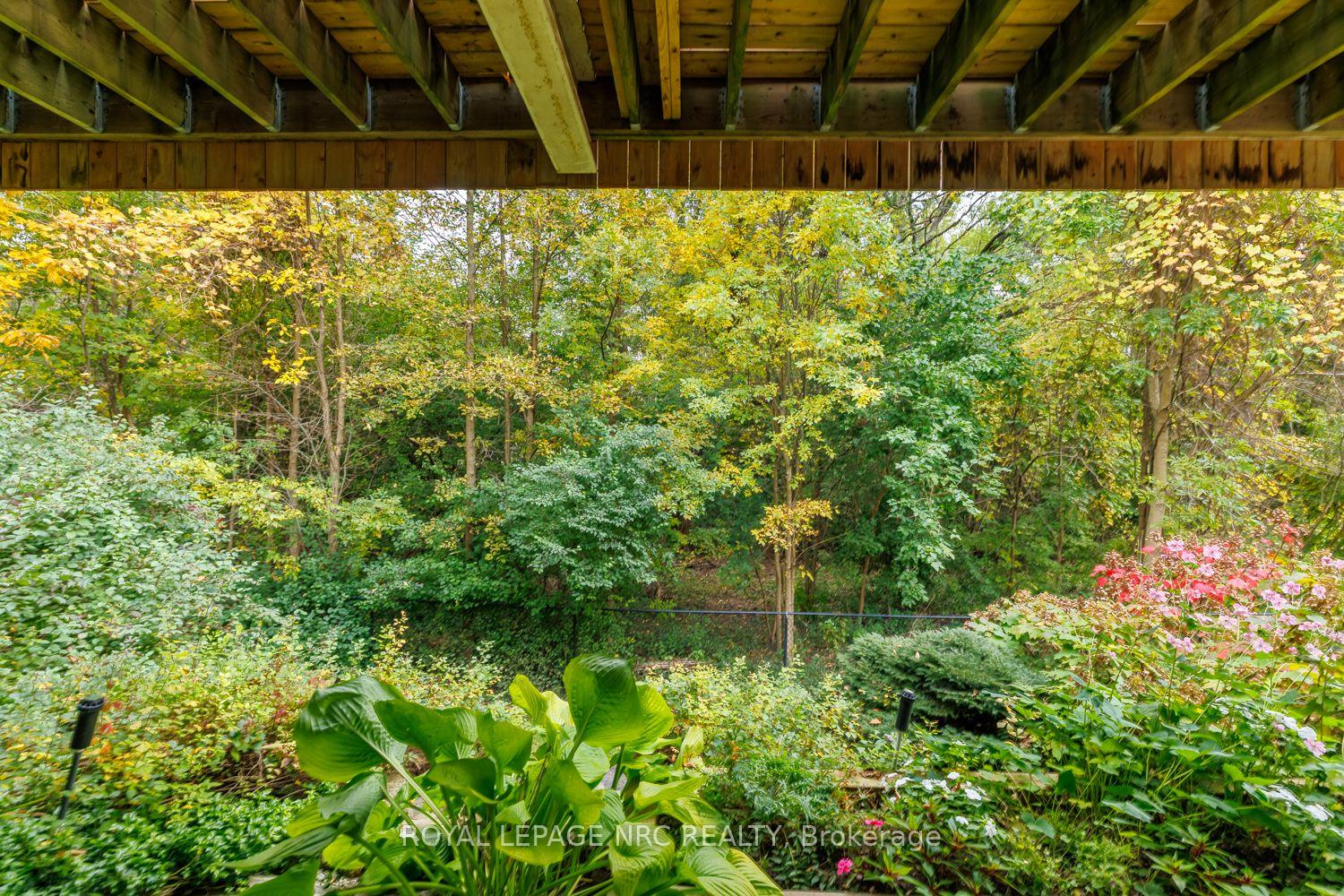 Photo 4 of 27 Parnell Road, St. Catharines, Vine/Linwell — HOMEH