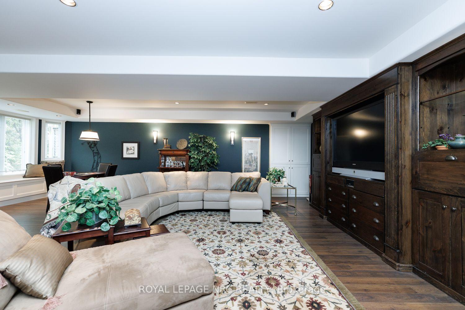 Photo 33 of 27 Parnell Road, St. Catharines, Vine/Linwell — HOMEH