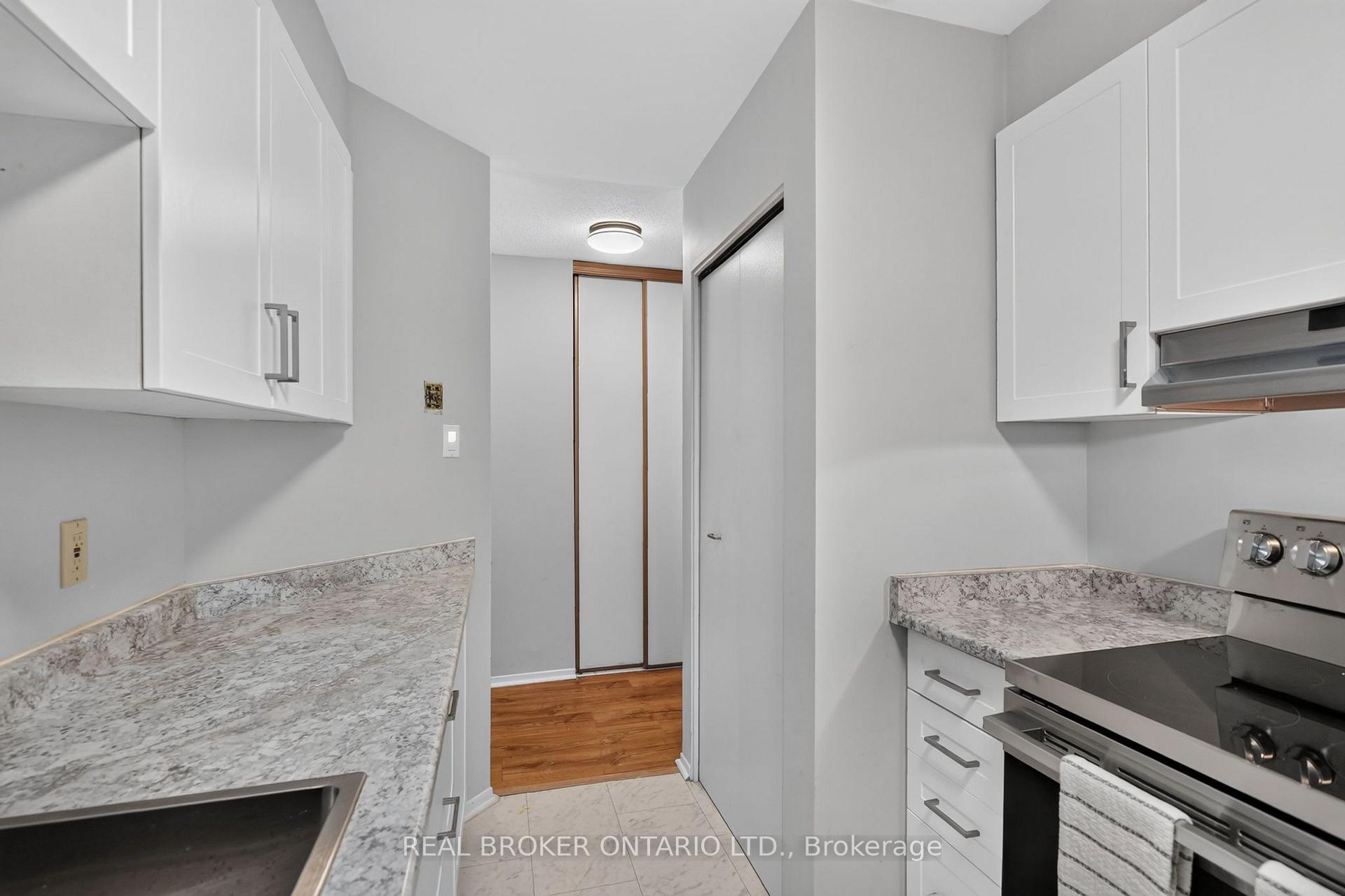 Photo 9 of Unit 118, 216 Viewmount Drive, Ottawa, Borden Farm/Stewart Farm/Carleton Heights/Parkwood Hills — HOMEH