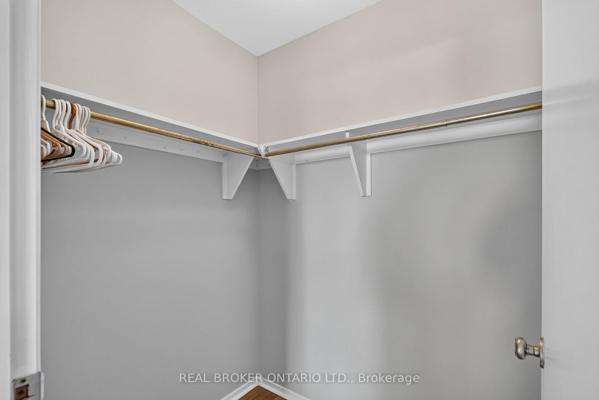 Photo 18 of Unit 118, 216 Viewmount Drive, Ottawa, Borden Farm/Stewart Farm/Carleton Heights/Parkwood Hills — HOMEH