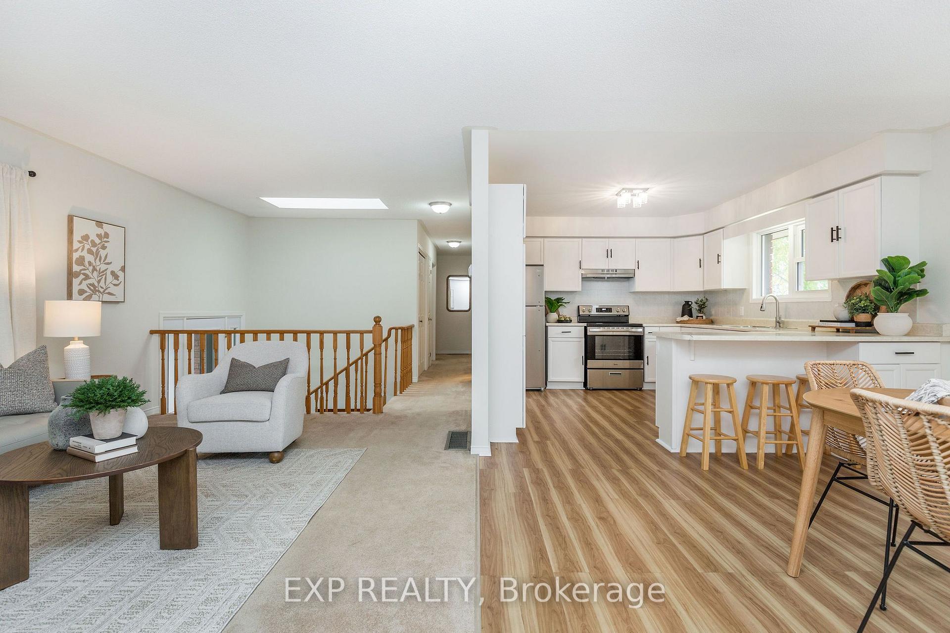 Photo 6 of 33 Shaw Street, Springwater, Elmvale — HOMEH