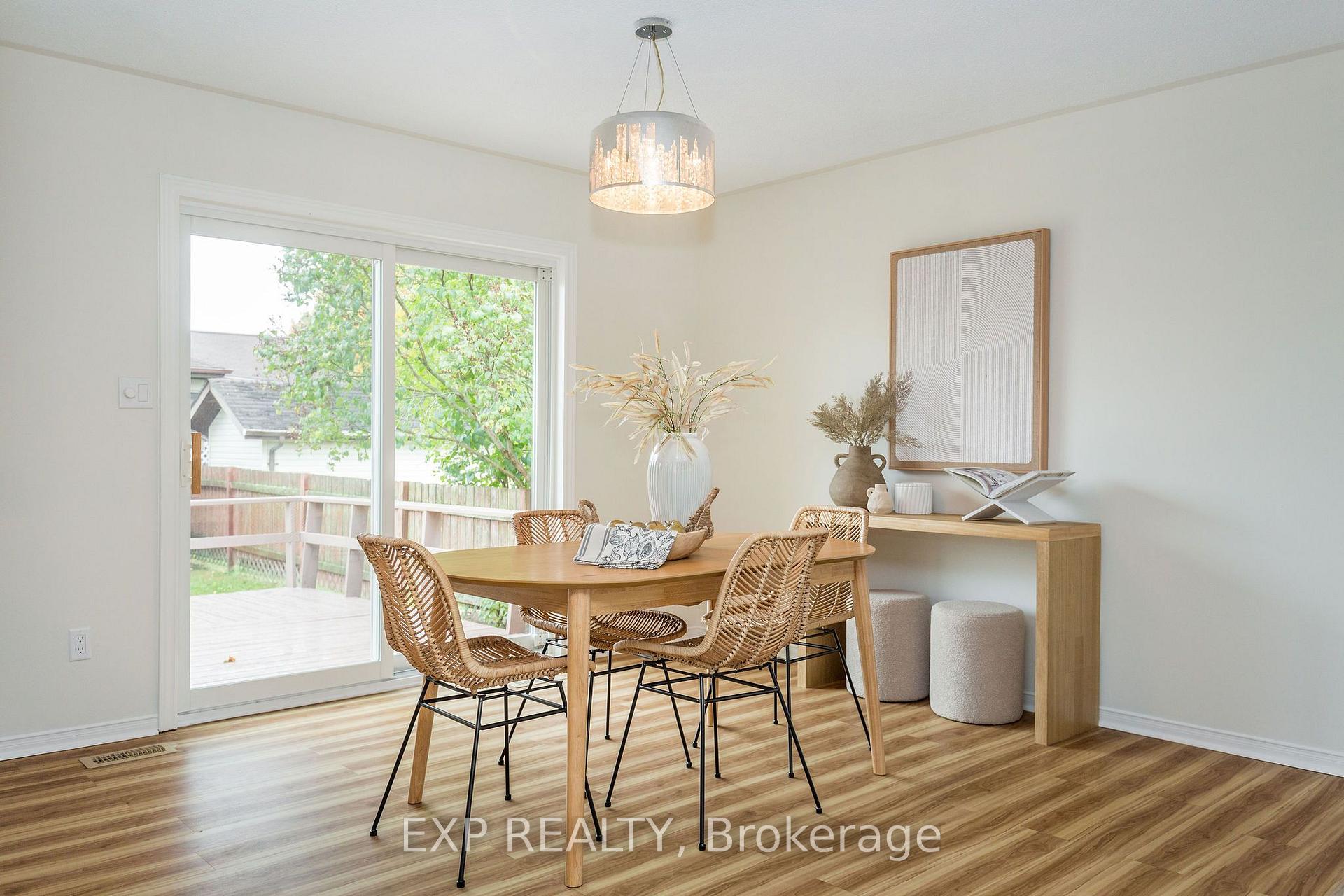 Photo 8 of 33 Shaw Street, Springwater, Elmvale — HOMEH