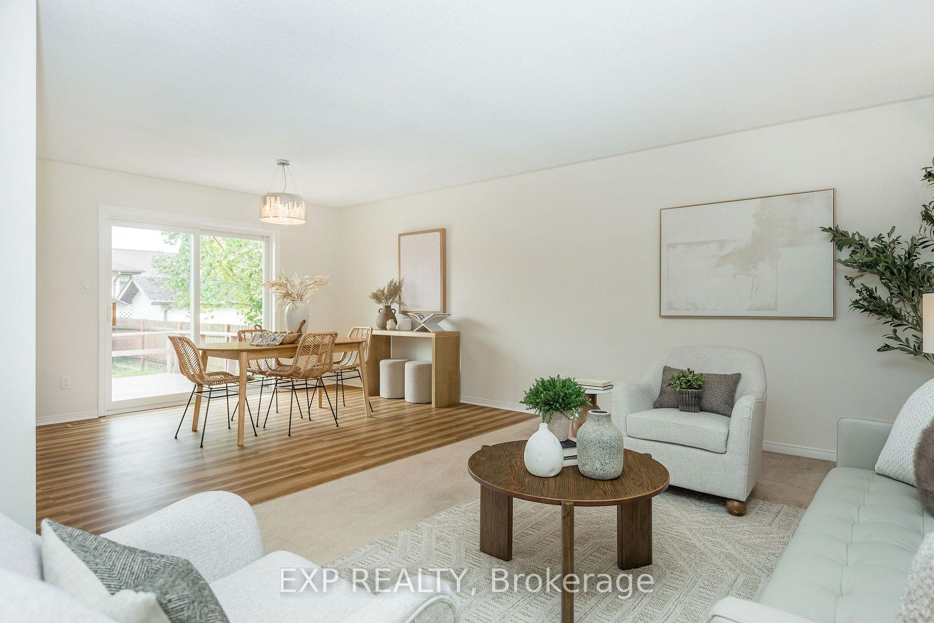Photo 14 of 33 Shaw Street, Springwater, Elmvale — HOMEH