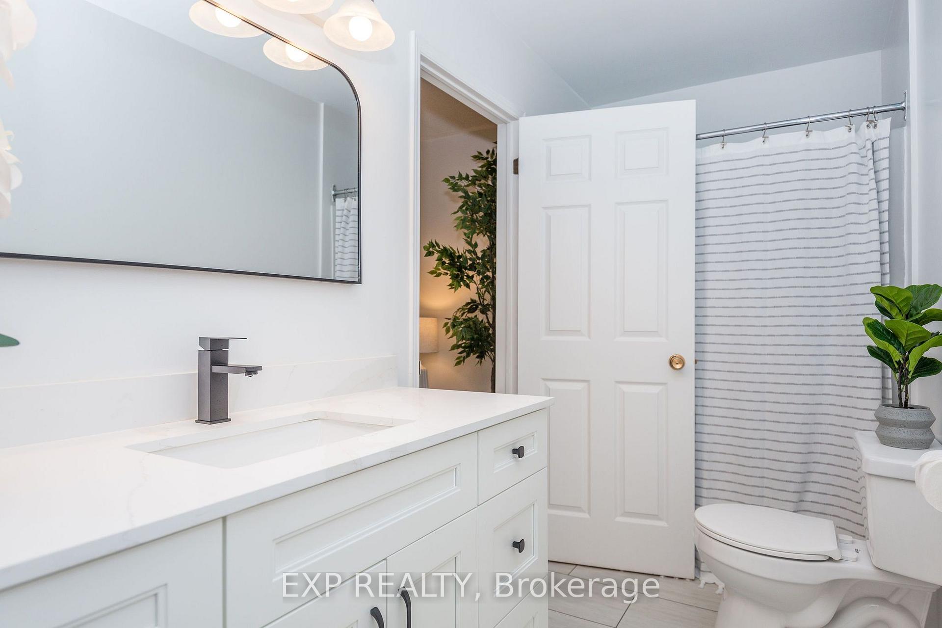 Photo 17 of 33 Shaw Street, Springwater, Elmvale — HOMEH