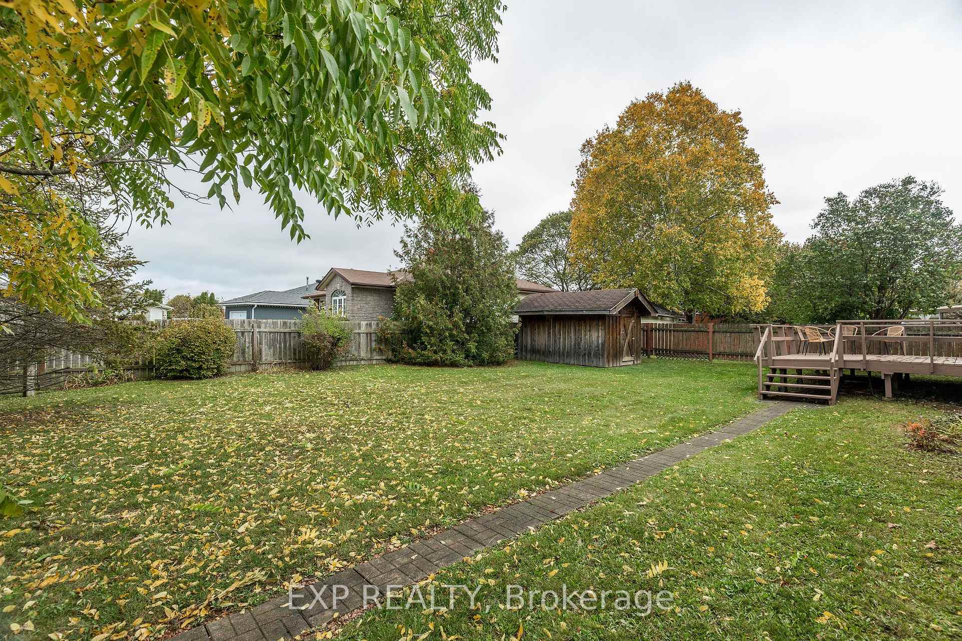 Photo 34 of 33 Shaw Street, Springwater, Elmvale — HOMEH