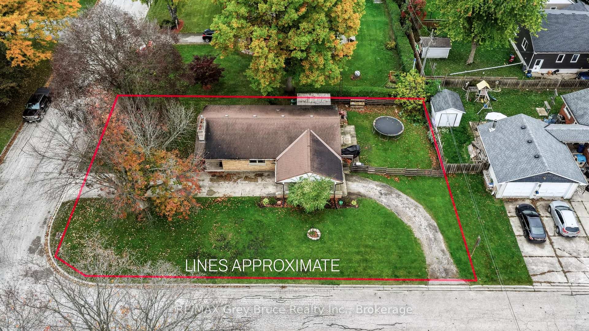 Photo 4 of 112 8th Street S, Arran-Elderslie — HOMEH