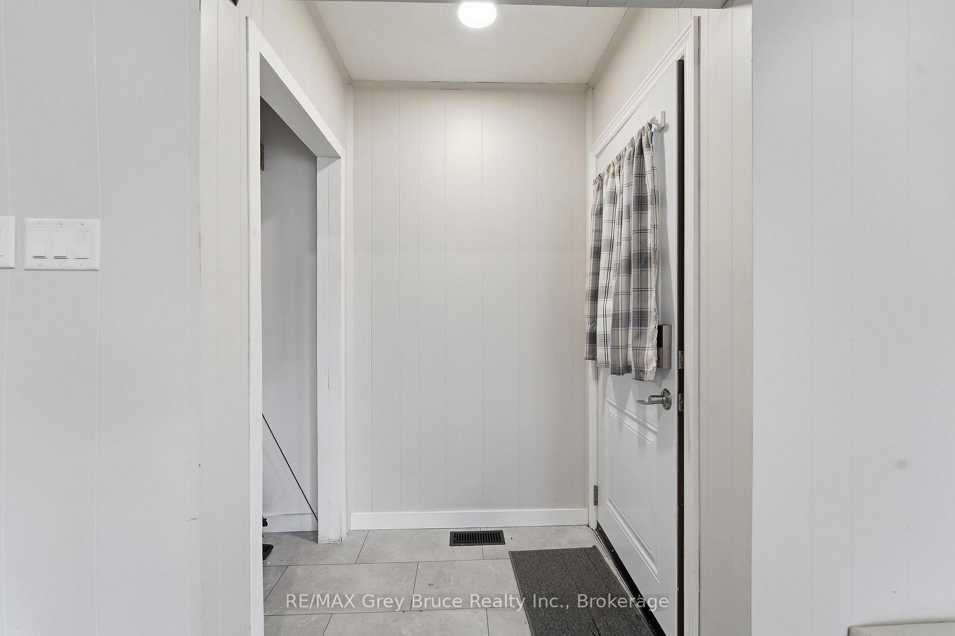 Photo 16 of 112 8th Street S, Arran-Elderslie — HOMEH