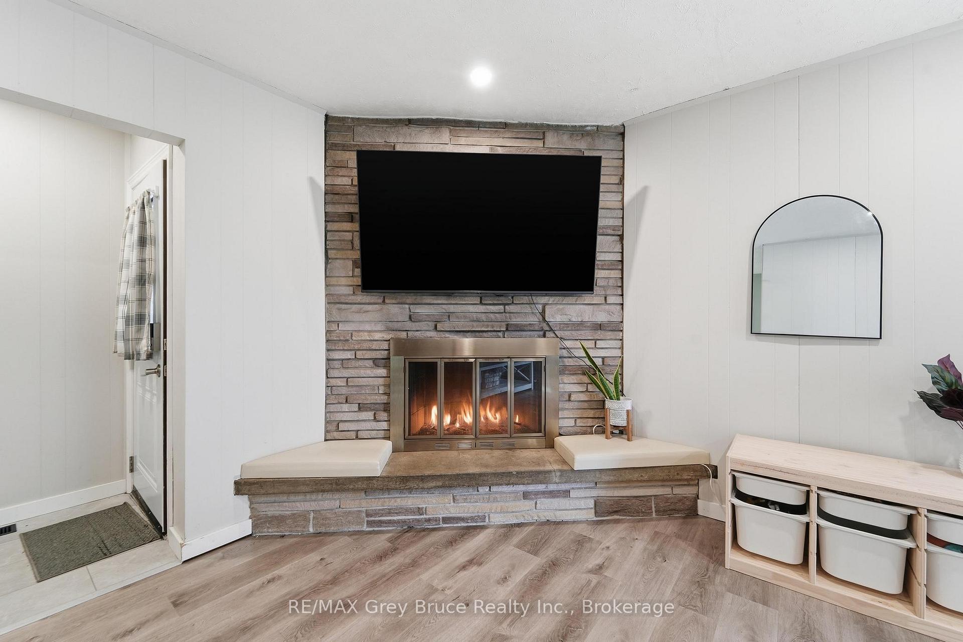 Photo 19 of 112 8th Street S, Arran-Elderslie — HOMEH