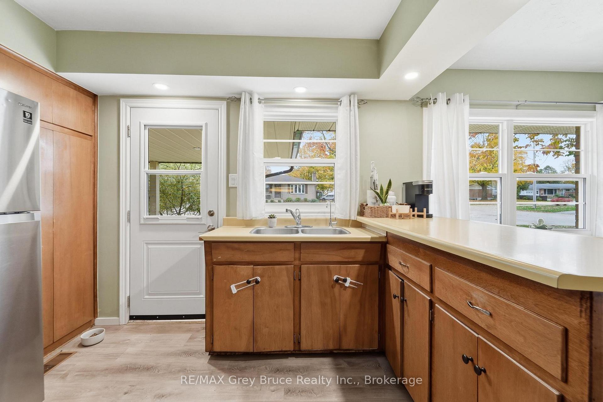 Photo 25 of 112 8th Street S, Arran-Elderslie — HOMEH