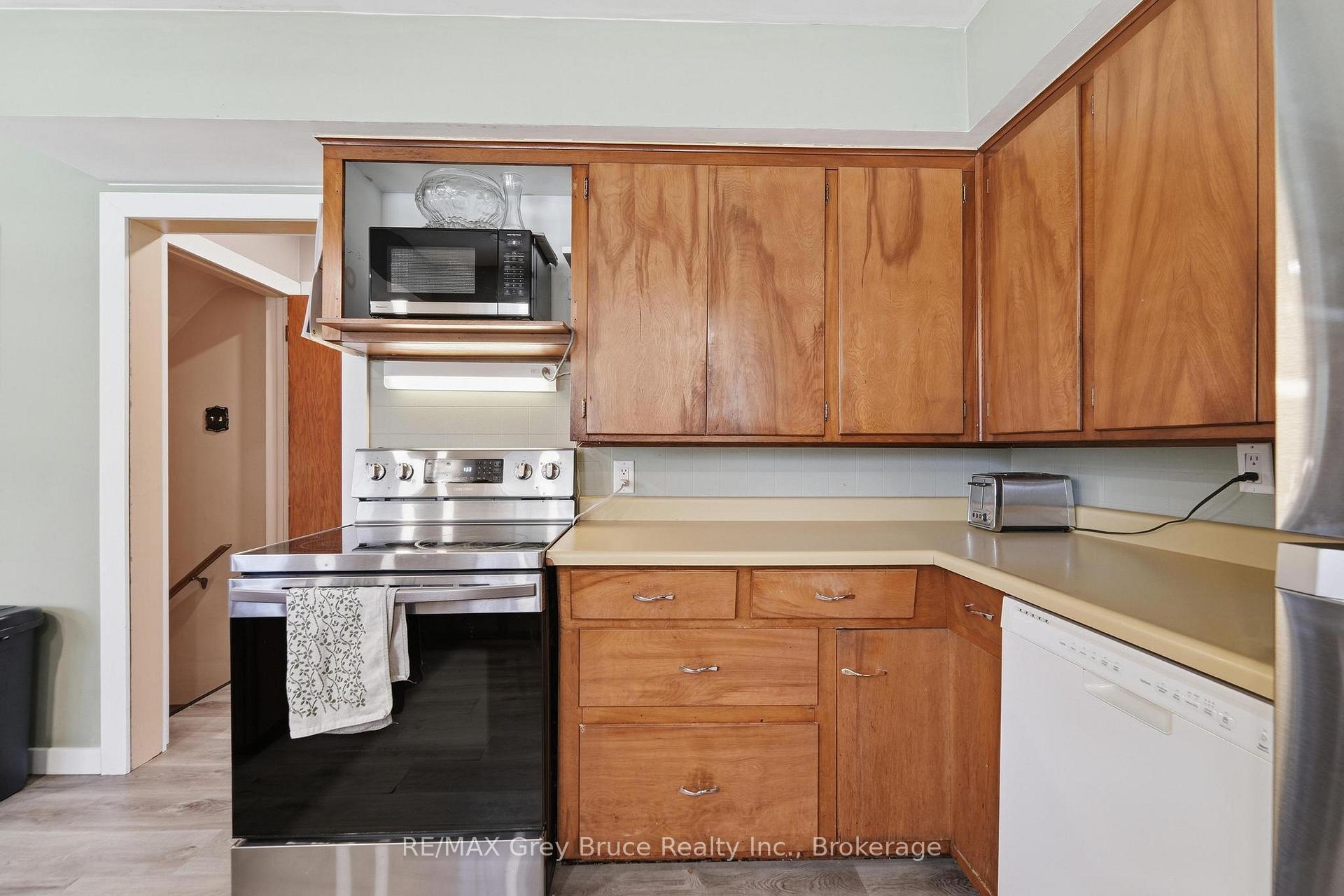 Photo 27 of 112 8th Street S, Arran-Elderslie — HOMEH