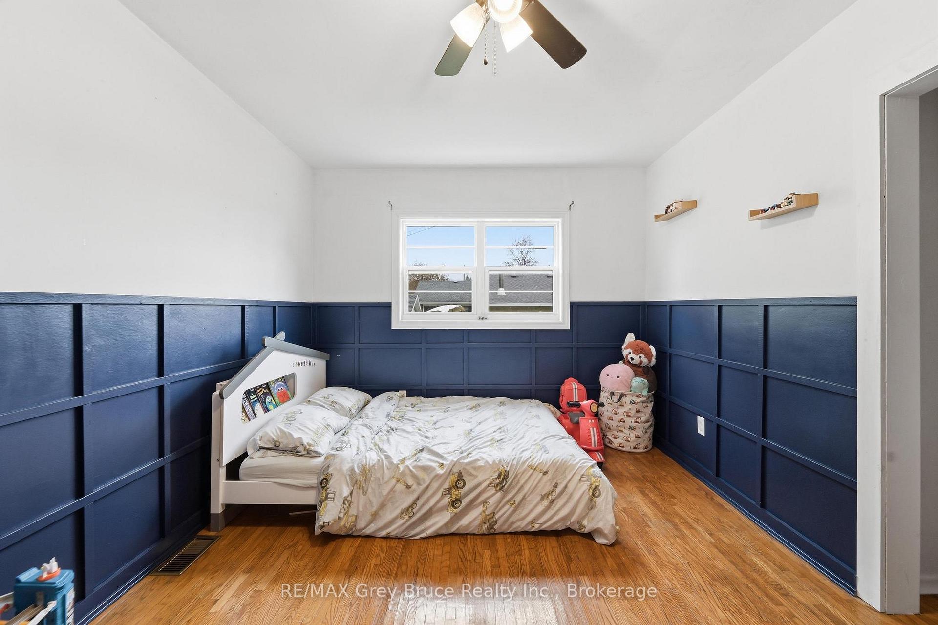 Photo 33 of 112 8th Street S, Arran-Elderslie — HOMEH