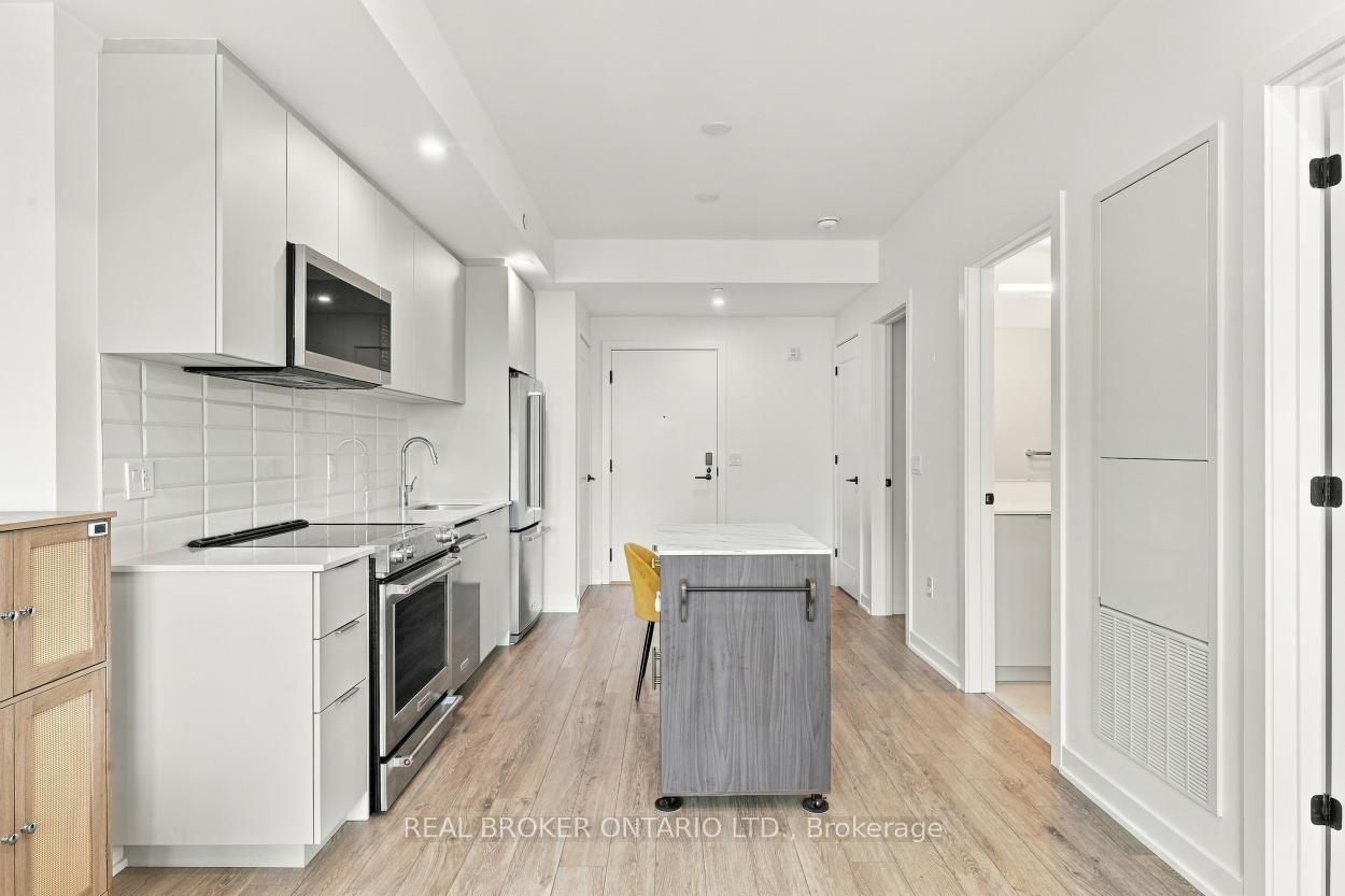 Photo 3 of Unit 608, 720 Whitlock Avenue, Milton, Cobban — HOMEH