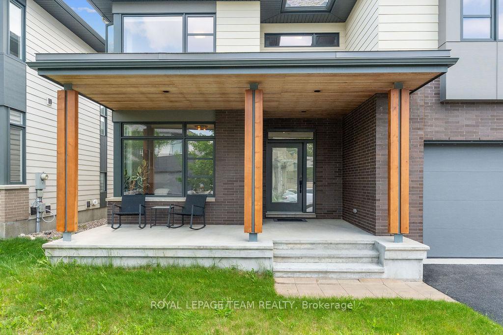 Photo 4 of 301 Long Acres Street, Ottawa, Kanata - Bridlewood — HOMEH