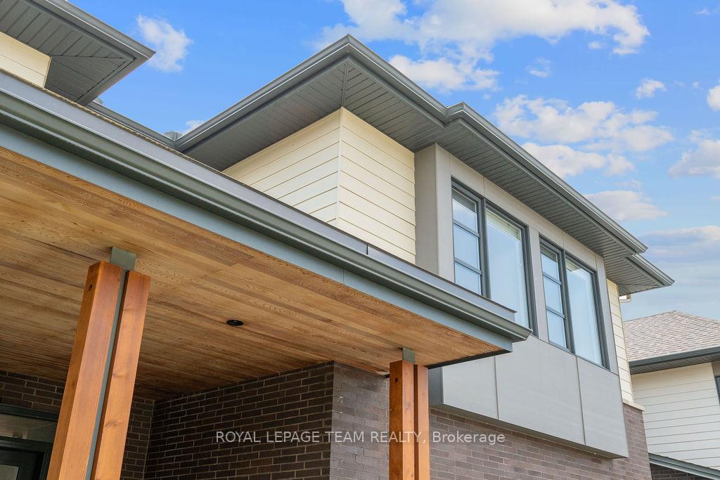 Photo 6 of 301 Long Acres Street, Ottawa, Kanata - Bridlewood — HOMEH