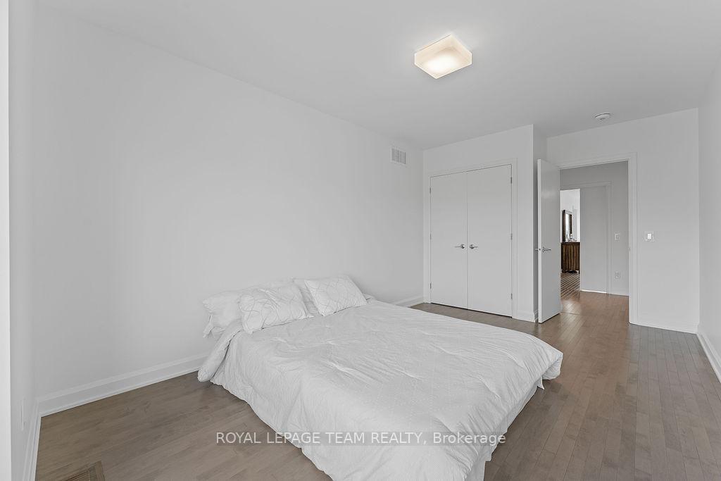 Photo 34 of 301 Long Acres Street, Ottawa, Kanata - Bridlewood — HOMEH