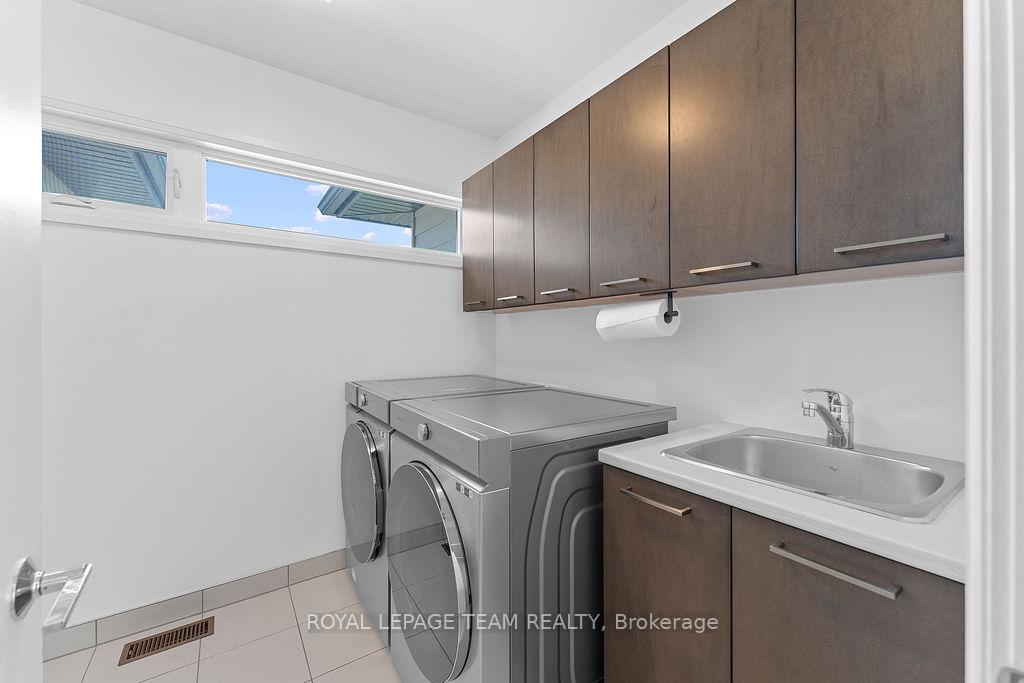 Photo 37 of 301 Long Acres Street, Ottawa, Kanata - Bridlewood — HOMEH