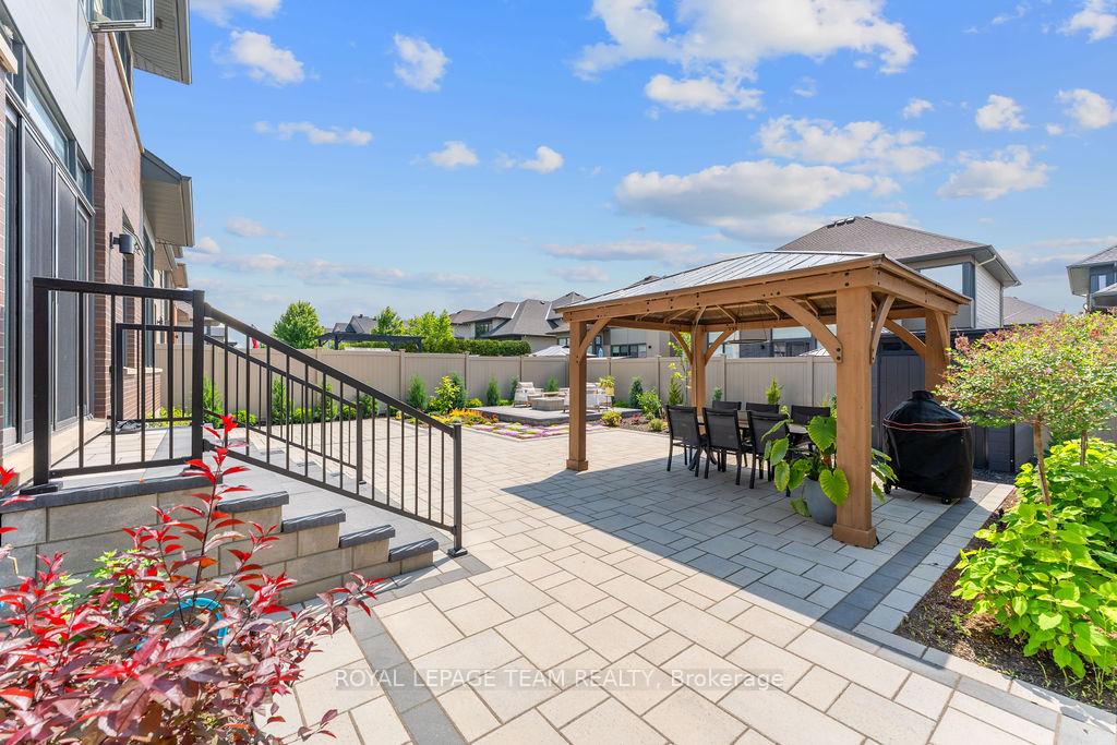 Photo 38 of 301 Long Acres Street, Ottawa, Kanata - Bridlewood — HOMEH