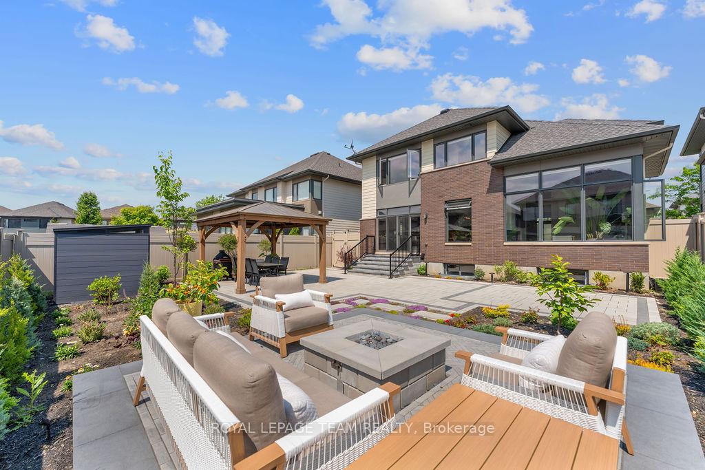 Photo 44 of 301 Long Acres Street, Ottawa, Kanata - Bridlewood — HOMEH