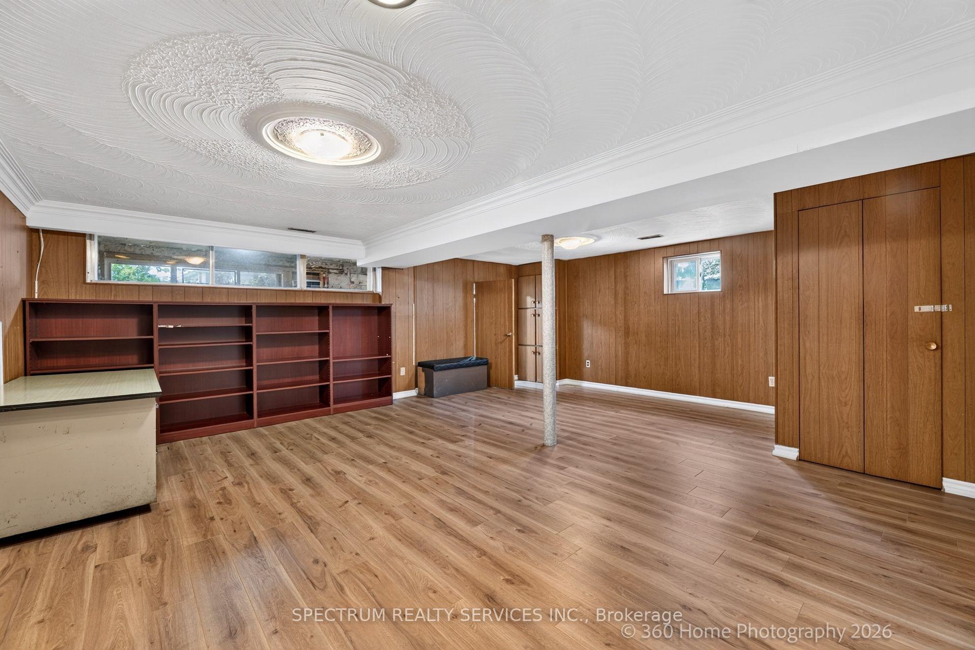 Photo 26 of 37 Newlin Crescent, North York, Glenfield-Jane Heights — HOMEH