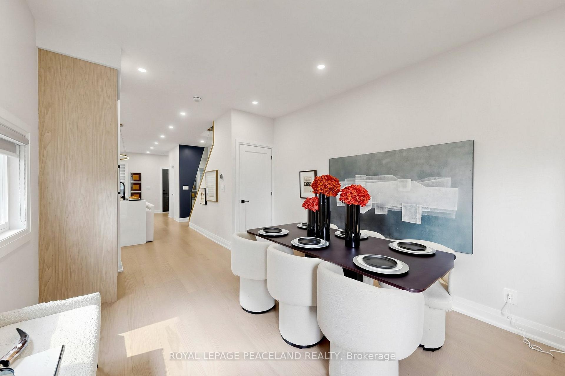 Photo 18 of 5 Herbert Avenue, Toronto, The Beaches — HOMEH